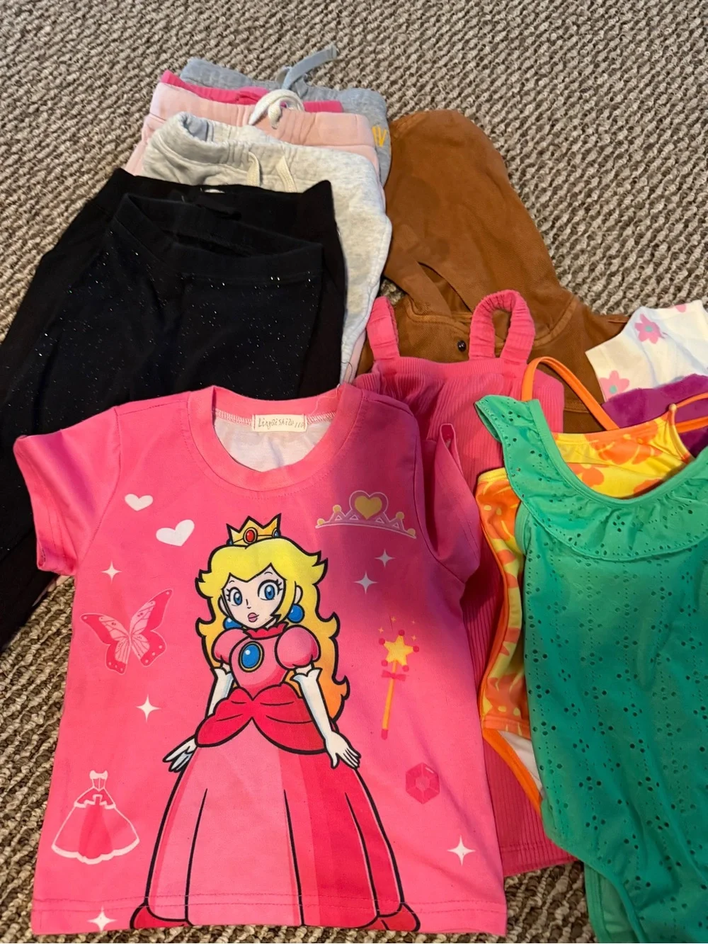 3T lot - Old Navy Girls Pink Princess Rash Guard & Mixed Swim Set